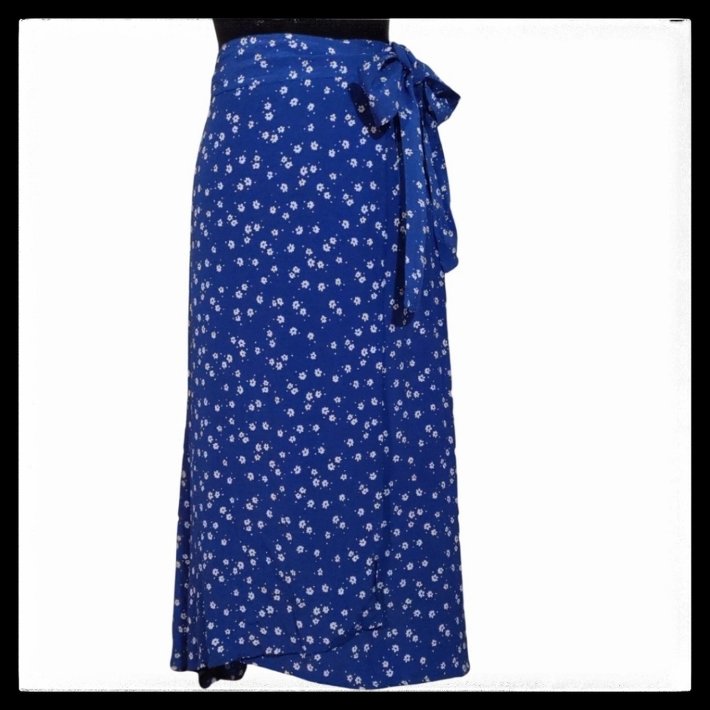 Faithfull The Brand Women's Valencia Wrap Skirt Betina Floral Print Size…